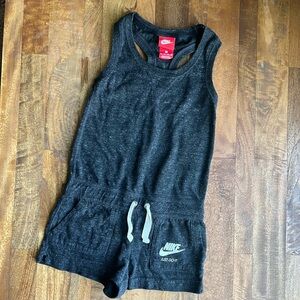 Girls NIKE Romper (Size XS)